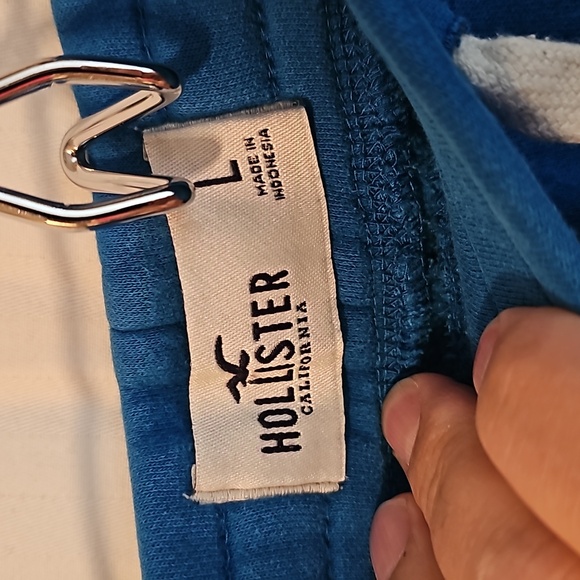 Hollister shorts - Picture 2 of 4
